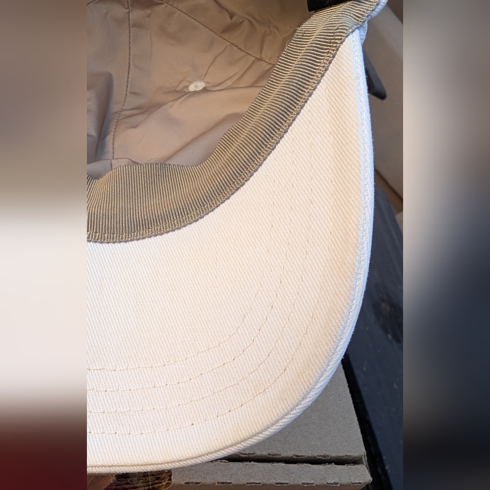 Givenchy Ivory Curved Cap - Picture 3 of 16
